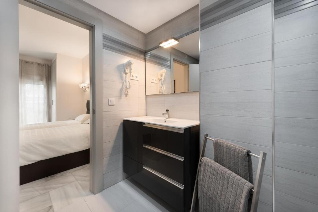 Apartamento En Puerto Marina B32 Бенальмадена Экстерьер фото